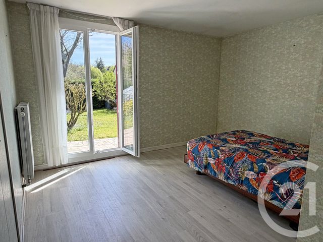 maison à vendre - 5 pièces - 145.7 m2 - VILLECRESNES - 94 - ILE-DE-FRANCE - Century 21 Valeurs Conseils