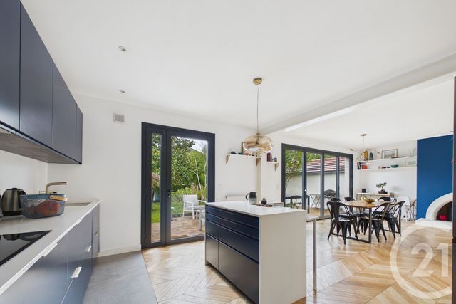 maison à vendre - 6 pièces - 160.21 m2 - LA VARENNE ST HILAIRE - 94 - ILE-DE-FRANCE - Century 21 Valeurs Conseils