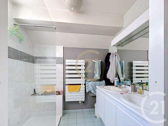 maison à vendre - 6 pièces - 130.0 m2 - VILLECRESNES - 94 - ILE-DE-FRANCE - Century 21 Valeurs Conseils
