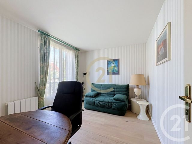 maison à vendre - 6 pièces - 130.0 m2 - VILLECRESNES - 94 - ILE-DE-FRANCE - Century 21 Valeurs Conseils