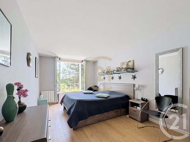 maison à vendre - 6 pièces - 130.0 m2 - VILLECRESNES - 94 - ILE-DE-FRANCE - Century 21 Valeurs Conseils