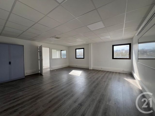entreprise à louer - 105.0 m2 - BOISSY ST LEGER - 94 - ILE-DE-FRANCE - Century 21 Valeurs Conseils