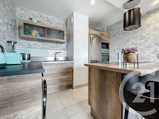 Appartement F2 à vendre - 2 pièces - 44.2 m2 - VILLECRESNES - 94 - ILE-DE-FRANCE - Century 21 Valeurs Conseils