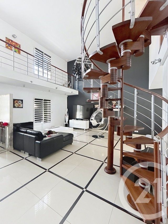 Afficher la photo en grand maison à vendre - 7 pièces - 250.0 m2 - VILLECRESNES - 94 - ILE-DE-FRANCE - Century 21 Valeurs Conseils