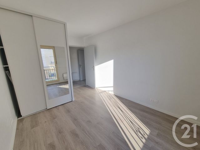 Appartement F3 à louer - 3 pièces - 66.23 m2 - MONTGERON - 91 - ILE-DE-FRANCE - Century 21 Valeurs Conseils