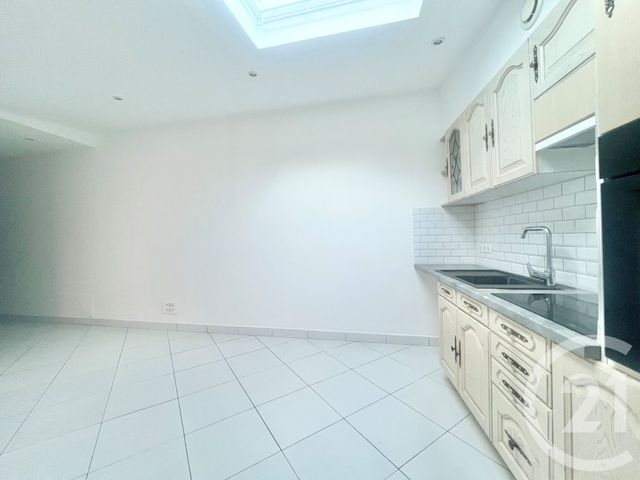 Afficher la photo en grand Appartement F3 à louer - 3 pièces - 39.29 m2 - CRETEIL - 94 - ILE-DE-FRANCE - Century 21 Valeurs Conseils