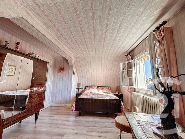 maison à vendre - 8 pièces - 130.6 m2 - VILLECRESNES - 94 - ILE-DE-FRANCE - Century 21 Valeurs Conseils