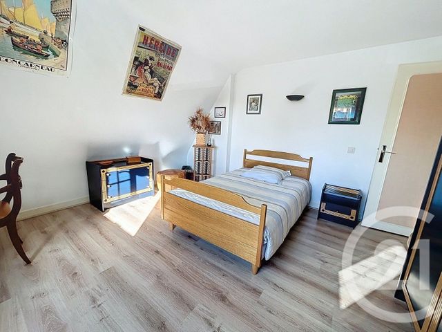 maison à vendre - 8 pièces - 130.6 m2 - VILLECRESNES - 94 - ILE-DE-FRANCE - Century 21 Valeurs Conseils