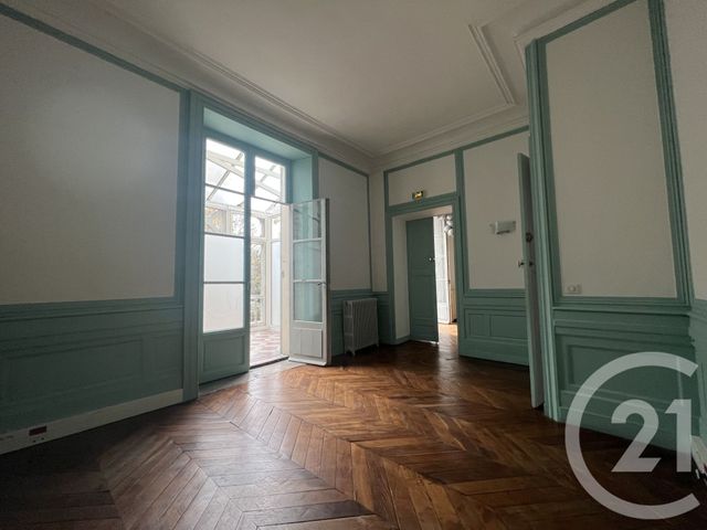 entreprise à louer - 150.0 m2 - BOISSY ST LEGER - 94 - ILE-DE-FRANCE - Century 21 Valeurs Conseils