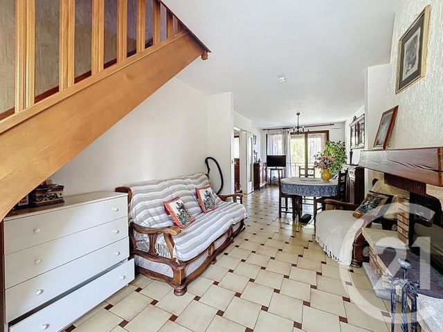 maison à vendre - 6 pièces - 113.95 m2 - VILLECRESNES - 94 - ILE-DE-FRANCE - Century 21 Valeurs Conseils