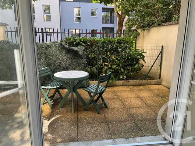 Appartement Studio à louer - 1 pièce - 28.27 m2 - COMBS LA VILLE - 77 - ILE-DE-FRANCE - Century 21 Valeurs Conseils