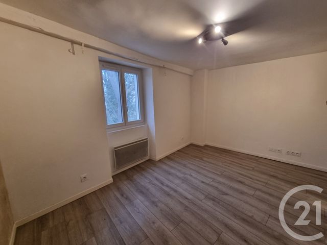 Appartement F2 à louer - 2 pièces - 25.29 m2 - BOISSY ST LEGER - 94 - ILE-DE-FRANCE - Century 21 Valeurs Conseils