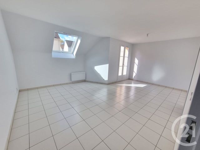 Appartement F2 à vendre - 2 pièces - 44.71 m2 - BRIE COMTE ROBERT - 77 - ILE-DE-FRANCE - Century 21 Valeurs Conseils
