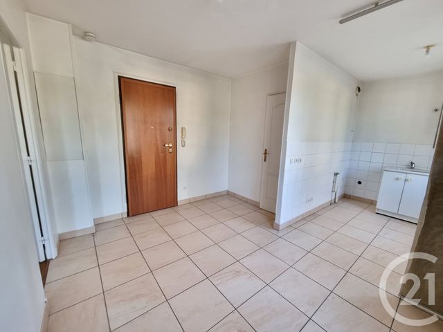 Appartement F2 à louer ATHIS MONS