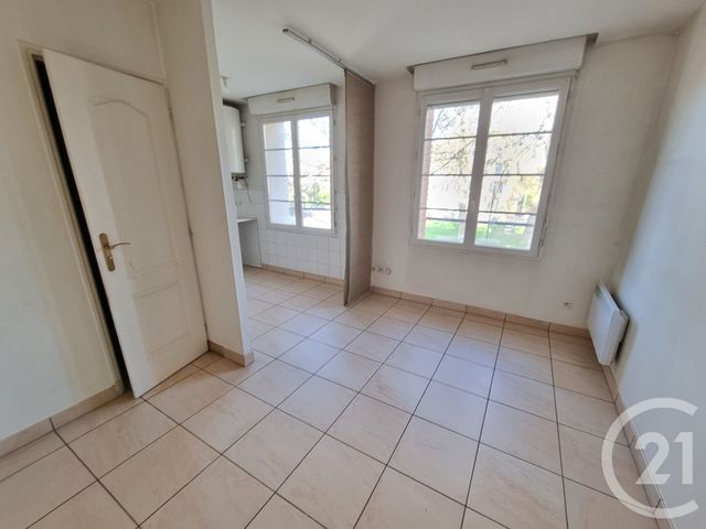 Appartement F2 à louer - 2 pièces - 28.04 m2 - ATHIS MONS - 91 - ILE-DE-FRANCE - Century 21 Valeurs Conseils