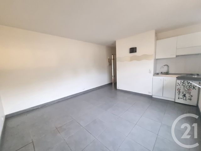 Appartement Studio à louer MAROLLES EN BRIE