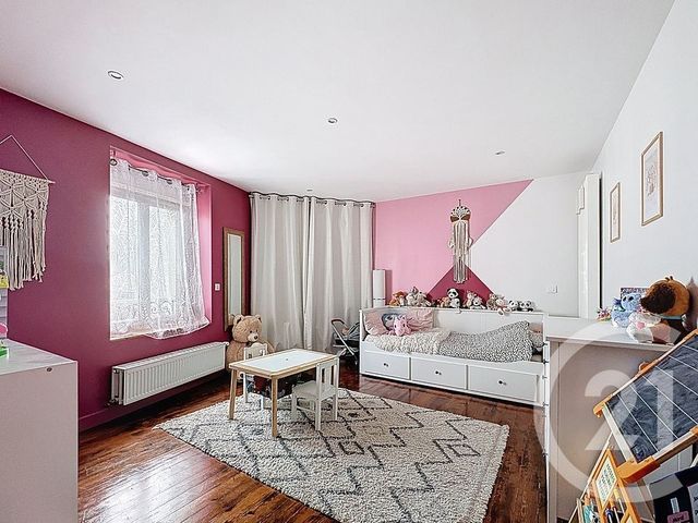 maison à vendre - 5 pièces - 113.44 m2 - VILLECRESNES - 94 - ILE-DE-FRANCE - Century 21 Valeurs Conseils