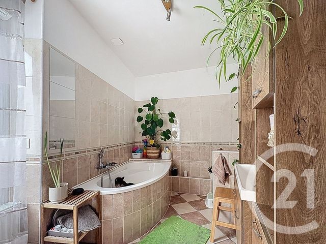 maison à vendre - 5 pièces - 113.44 m2 - VILLECRESNES - 94 - ILE-DE-FRANCE - Century 21 Valeurs Conseils