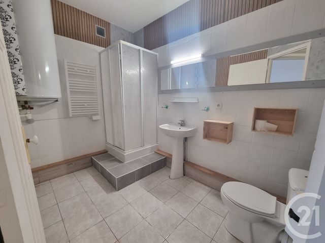 Appartement F2 à louer - 2 pièces - 38.93 m2 - VILLECRESNES - 94 - ILE-DE-FRANCE - Century 21 Valeurs Conseils