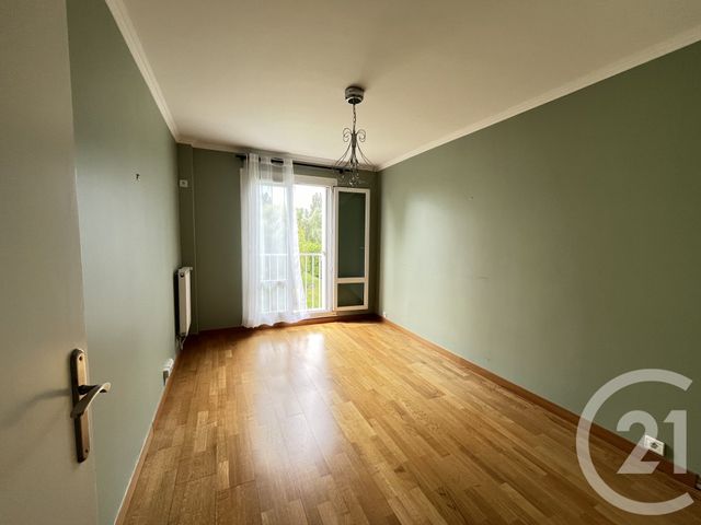 Appartement F2 à louer - 2 pièces - 51.21 m2 - SUCY EN BRIE - 94 - ILE-DE-FRANCE - Century 21 Valeurs Conseils