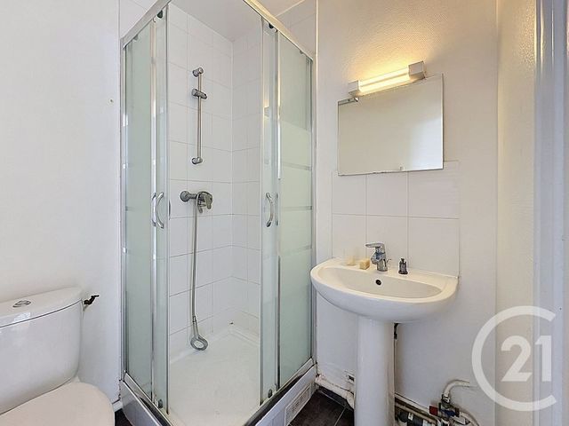 Appartement F2 à vendre - 2 pièces - 29.21 m2 - BOISSY ST LEGER - 94 - ILE-DE-FRANCE - Century 21 Valeurs Conseils