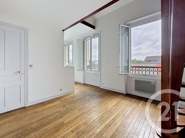 Appartement F2 à vendre - 2 pièces - 29.21 m2 - BOISSY ST LEGER - 94 - ILE-DE-FRANCE - Century 21 Valeurs Conseils