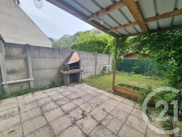 Appartement Studio à louer - 1 pièce - 26.56 m2 - QUINCY SOUS SENART - 91 - ILE-DE-FRANCE - Century 21 Valeurs Conseils