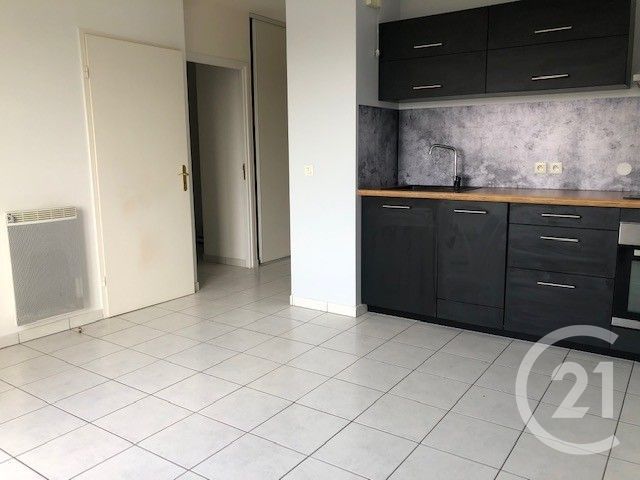 Appartement F2 à louer - 2 pièces - 36.11 m2 - NOISEAU - 94 - ILE-DE-FRANCE - Century 21 Valeurs Conseils