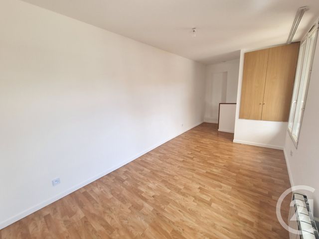 Appartement F2 à louer - 2 pièces - 31.47 m2 - SUCY EN BRIE - 94 - ILE-DE-FRANCE - Century 21 Valeurs Conseils