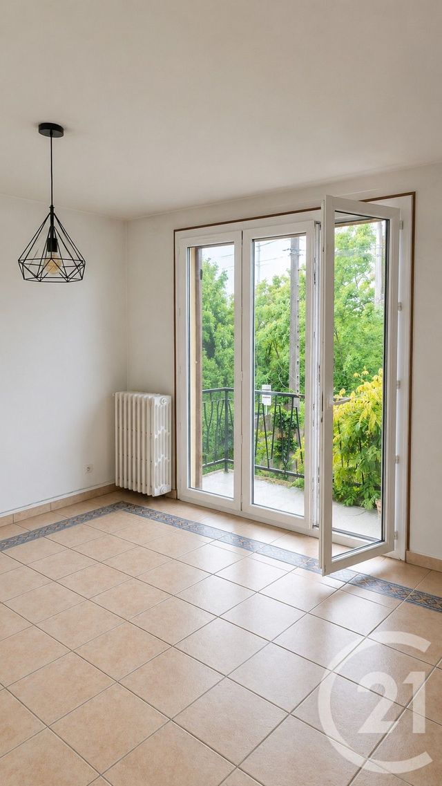 maison à louer - 4 pièces - 101.71 m2 - BOISSY ST LEGER - 94 - ILE-DE-FRANCE - Century 21 Valeurs Conseils