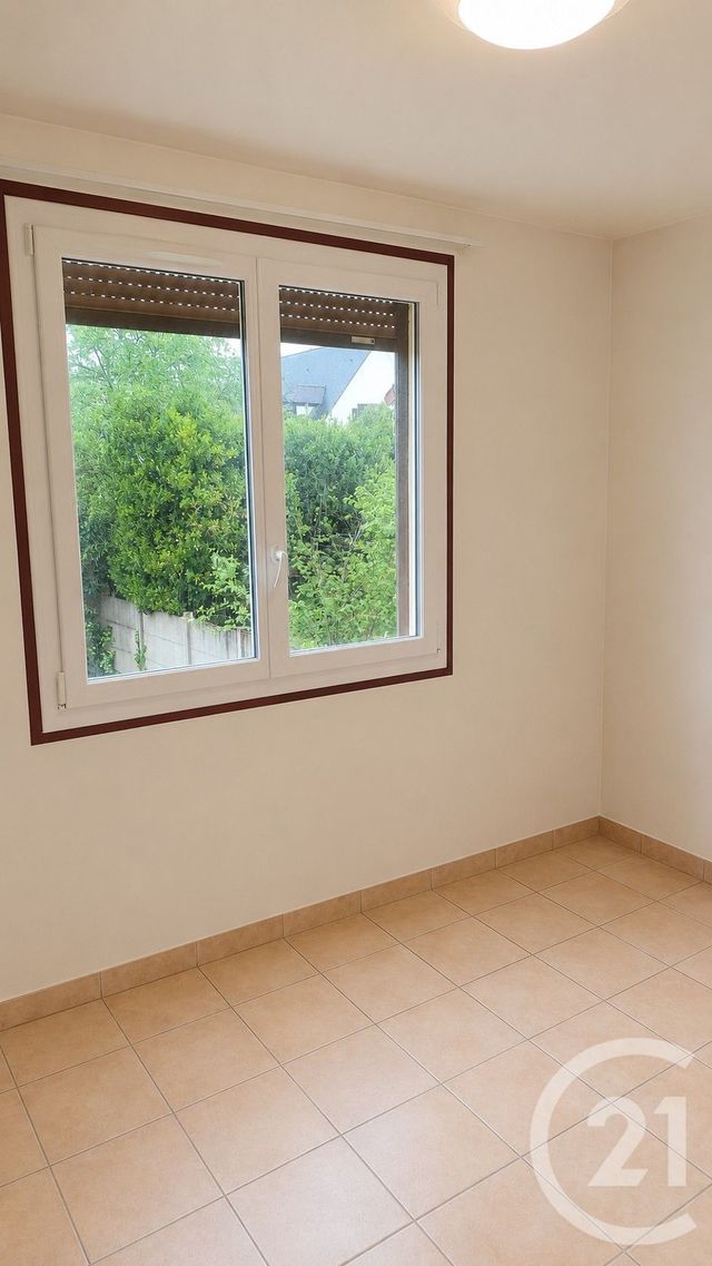 maison à louer - 4 pièces - 101.71 m2 - BOISSY ST LEGER - 94 - ILE-DE-FRANCE - Century 21 Valeurs Conseils