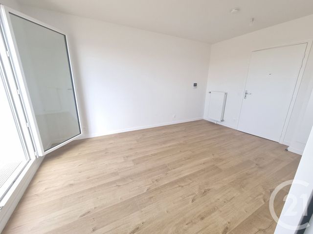 Appartement Studio à louer - 1 pièce - 29.5 m2 - SUCY EN BRIE - 94 - ILE-DE-FRANCE - Century 21 Valeurs Conseils