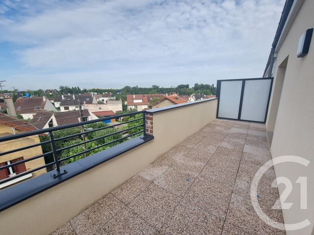 Appartement Studio à louer - 1 pièce - 29.5 m2 - SUCY EN BRIE - 94 - ILE-DE-FRANCE - Century 21 Valeurs Conseils