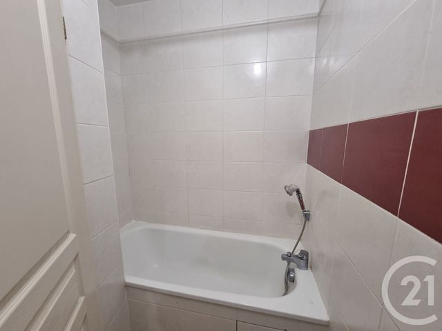 Appartement F2 à louer - 2 pièces - 45.15 m2 - SANTENY - 94 - ILE-DE-FRANCE - Century 21 Valeurs Conseils