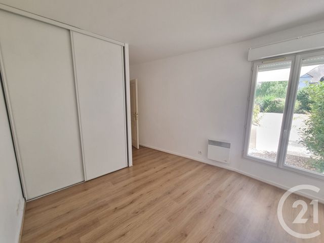 Appartement F2 à louer - 2 pièces - 45.15 m2 - SANTENY - 94 - ILE-DE-FRANCE - Century 21 Valeurs Conseils