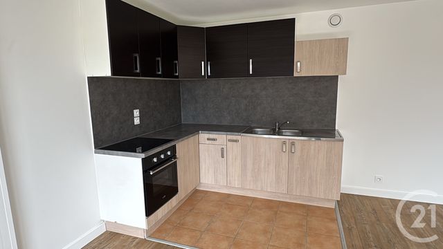 Appartement F3 à louer - 3 pièces - 63.49 m2 - QUINCY SOUS SENART - 91 - ILE-DE-FRANCE - Century 21 Valeurs Conseils