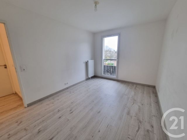 Appartement F4 à louer - 4 pièces - 80.04 m2 - BOISSY ST LEGER - 94 - ILE-DE-FRANCE - Century 21 Valeurs Conseils