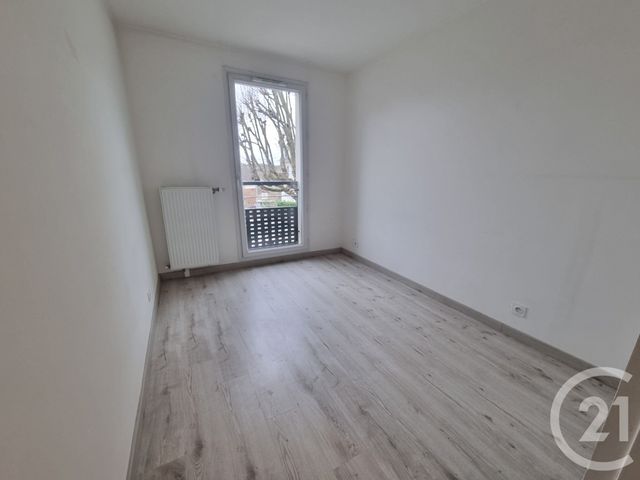 Appartement F4 à louer - 4 pièces - 80.04 m2 - BOISSY ST LEGER - 94 - ILE-DE-FRANCE - Century 21 Valeurs Conseils