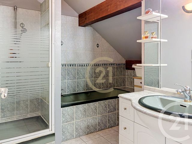 maison à vendre - 6 pièces - 122.8 m2 - VILLECRESNES - 94 - ILE-DE-FRANCE - Century 21 Valeurs Conseils