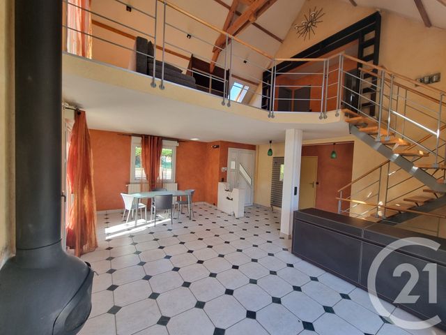 maison à louer - 5 pièces - 112.19 m2 - VILLECRESNES - 94 - ILE-DE-FRANCE - Century 21 Valeurs Conseils