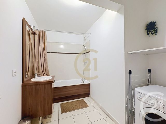 Appartement F4 à vendre - 4 pièces - 84.83 m2 - BOISSY ST LEGER - 94 - ILE-DE-FRANCE - Century 21 Valeurs Conseils
