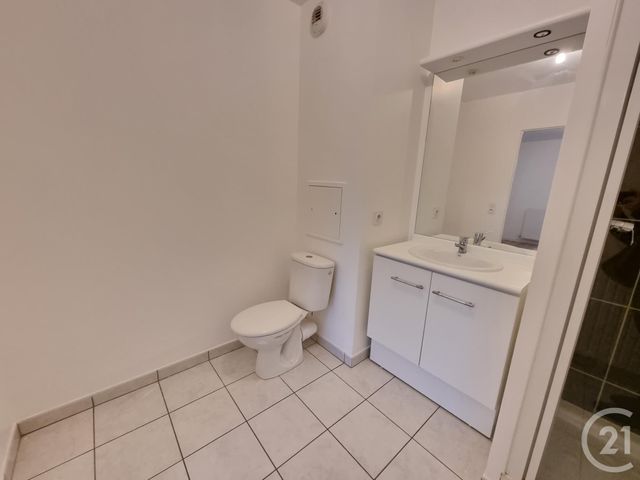 Appartement F2 à louer - 2 pièces - 36.05 m2 - VIGNEUX SUR SEINE - 91 - ILE-DE-FRANCE - Century 21 Valeurs Conseils