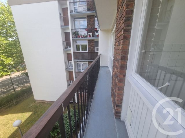 Appartement F3 à louer - 3 pièces - 57.49 m2 - BOUSSY ST ANTOINE - 91 - ILE-DE-FRANCE - Century 21 Valeurs Conseils