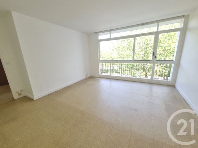 Appartement F3 à louer BOUSSY ST ANTOINE