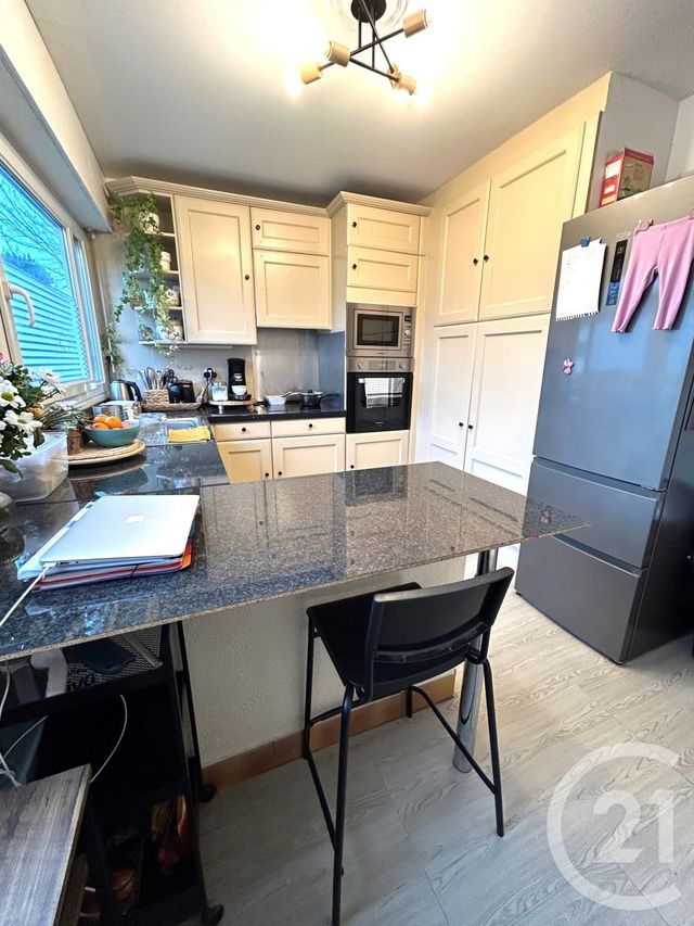 Afficher la photo en grand Appartement F3 à vendre - 3 pièces - 67.52 m2 - LIMEIL BREVANNES - 94 - ILE-DE-FRANCE - Century 21 Valeurs Conseils